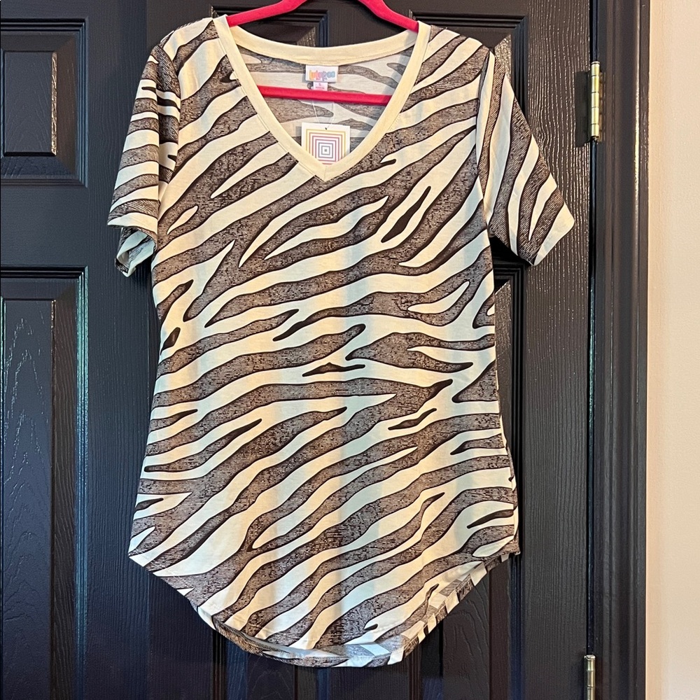 LuLaRoe Iris Top - Small